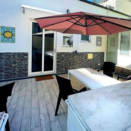 Domus Carbonari Apartment Наполи Екстериор снимка