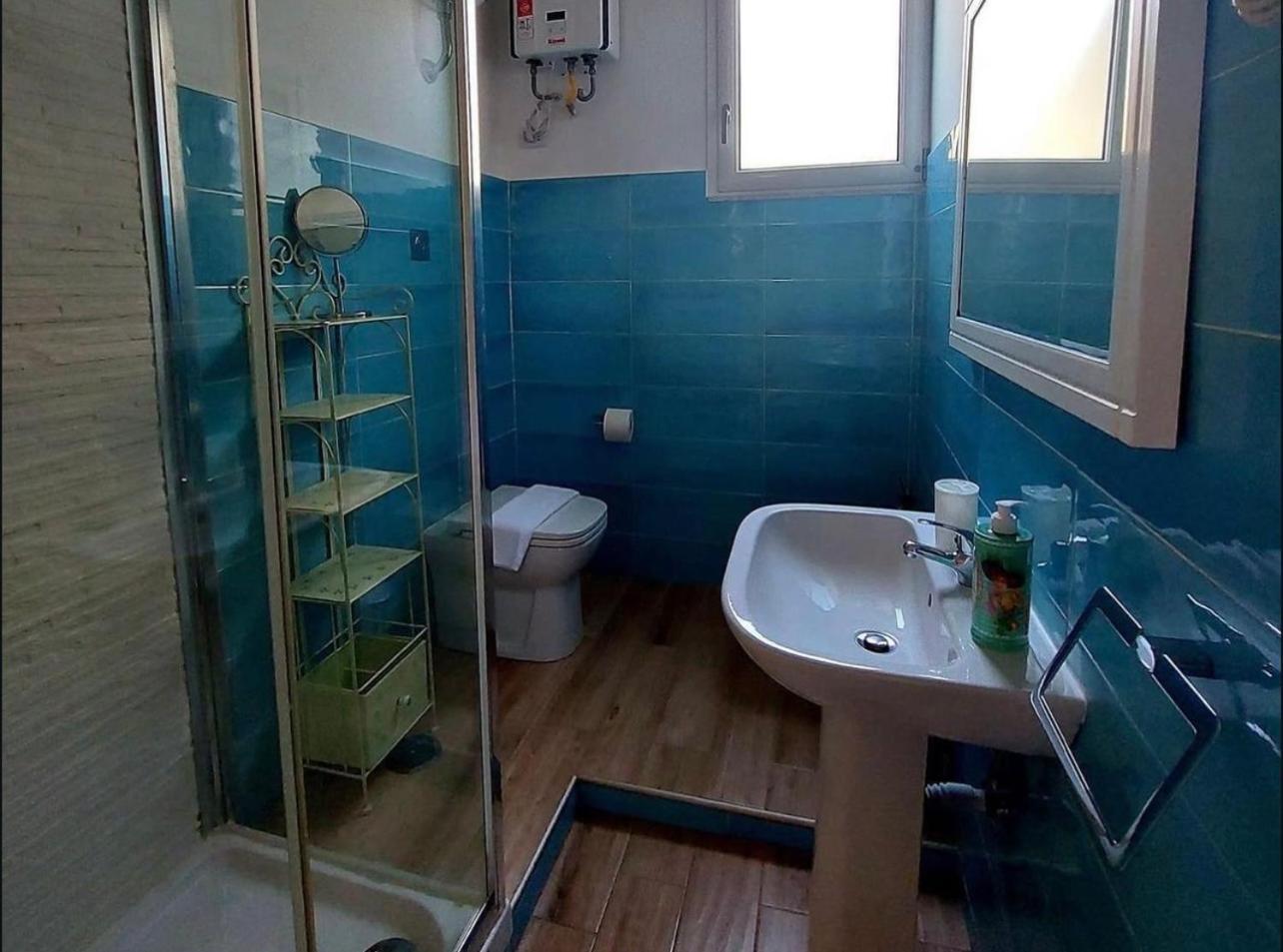 Domus Carbonari Apartment Наполи Екстериор снимка